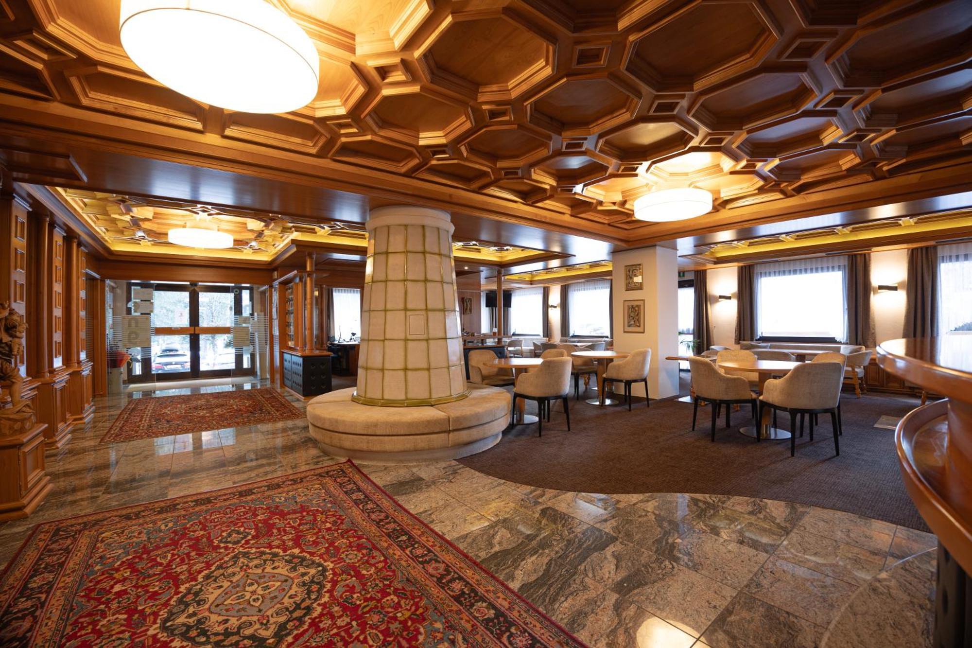 Hotel Engel 까나제이 외부 사진