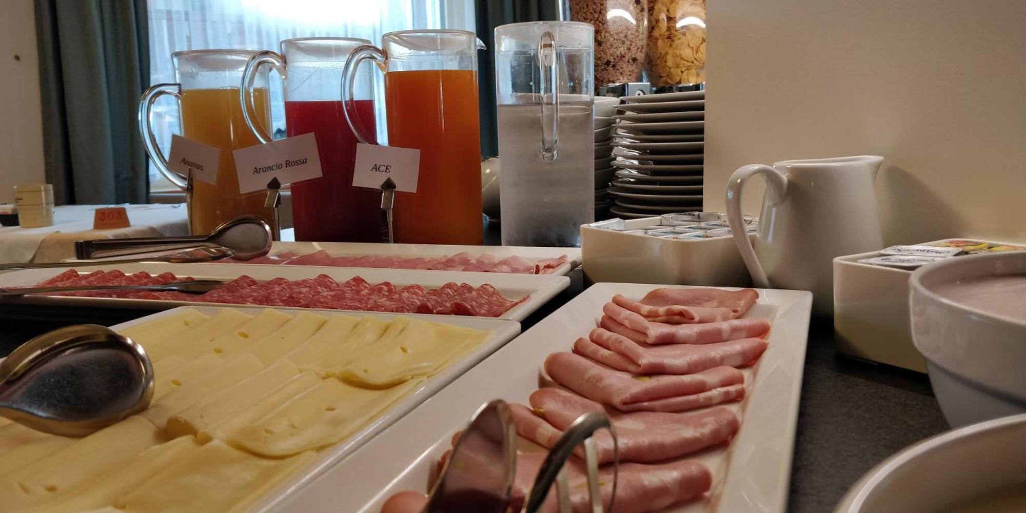Hotel Engel 까나제이 외부 사진