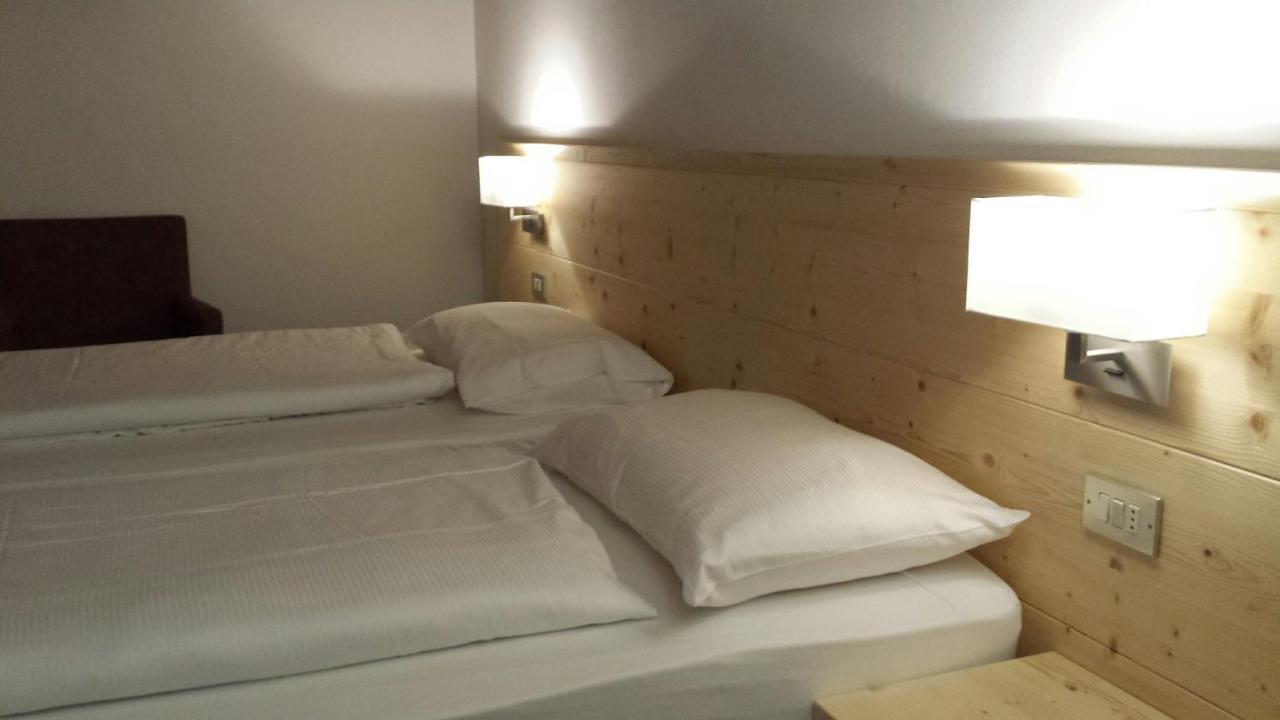 Hotel Engel 까나제이 외부 사진