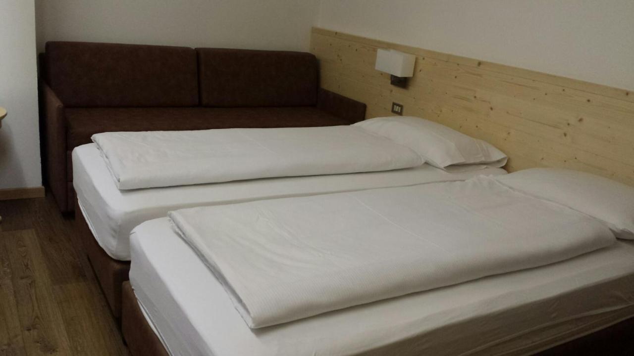 Hotel Engel 까나제이 외부 사진